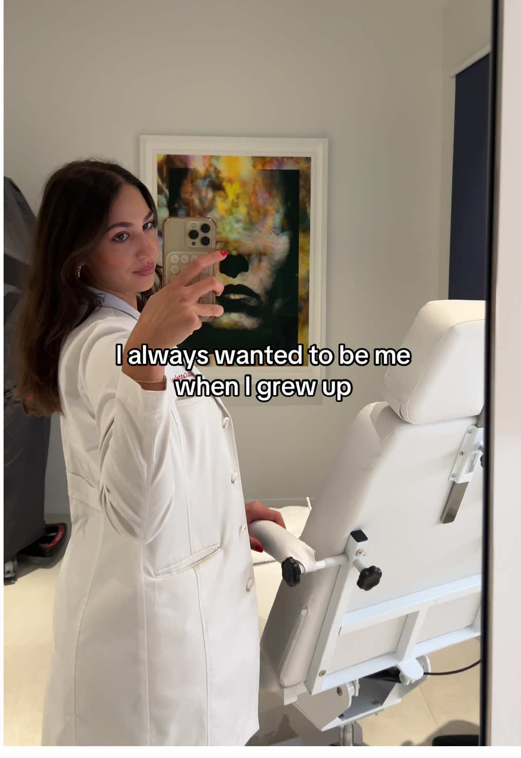 (an educated self-sufficient baddie whose job is to literally make people feel beautiful in their skin🤌🏻🙏🏼🧿) #dermatologist #dermatology #doctor #womeninmedicine #medschoolmotivation #skindoctor #womeninstem 