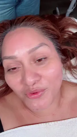 Me isieron un facial en @Latina Med Spa✨  @Elenaskin @❤️💋Denis cornejo makeup 💋❤️ @💎Nayrede Cornejo💎  me concintieron mucho en latina muchas gracias que. Lindo personal tienes. En latina med espa 🥰🥰❤️☀️@Michelle Renteria 