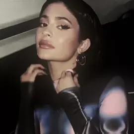 #kylisesss #kyliejenner #viral #kylieedit #trending 