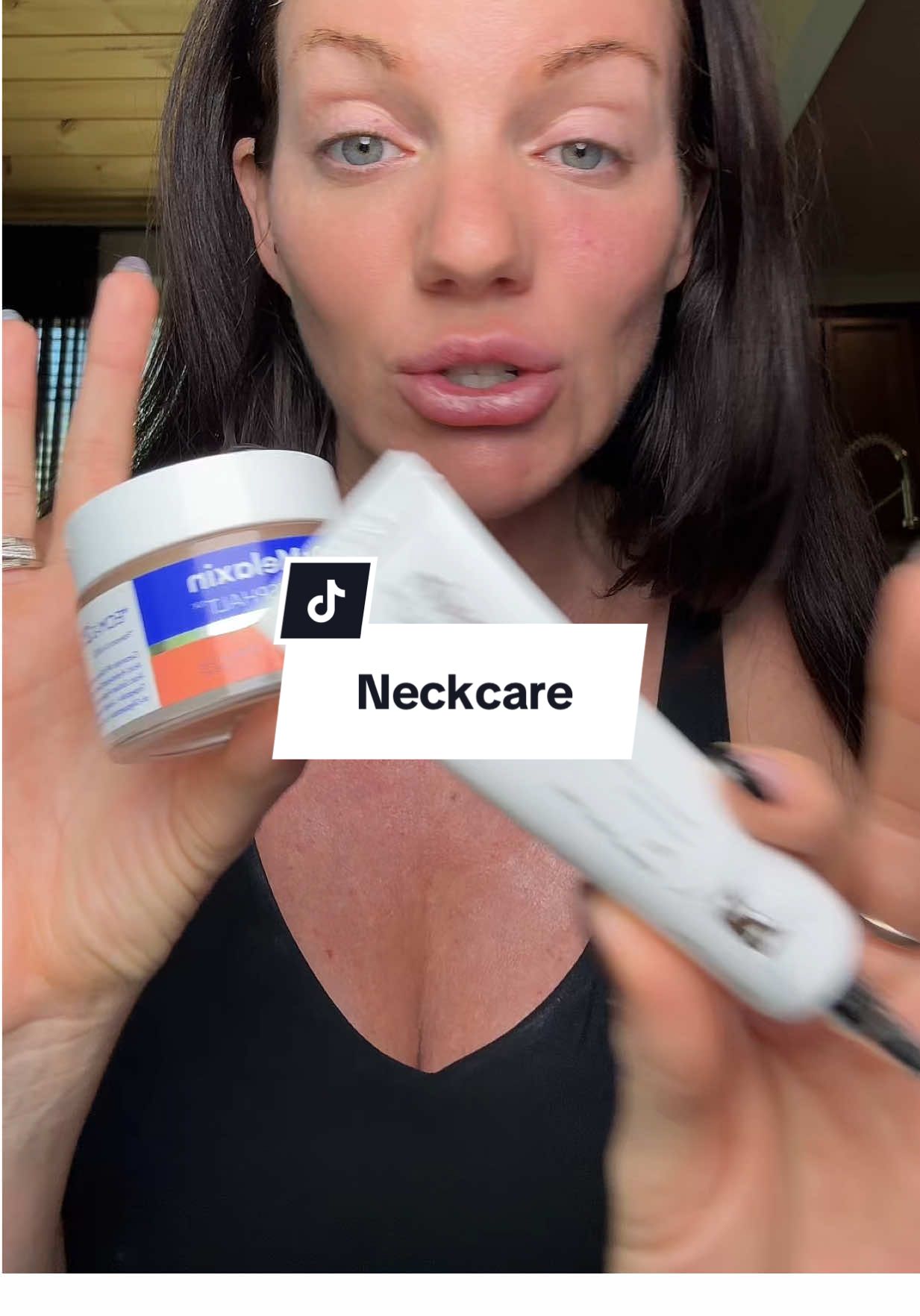 Don’t forget your neckcare #drmelaxin #skincare #koreanskincare #neckcream #necklift 