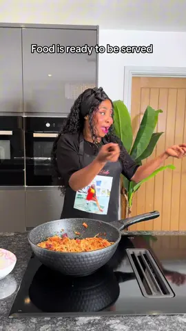 It’s dish up time #serve #spaghetti #pasta #food #viral 