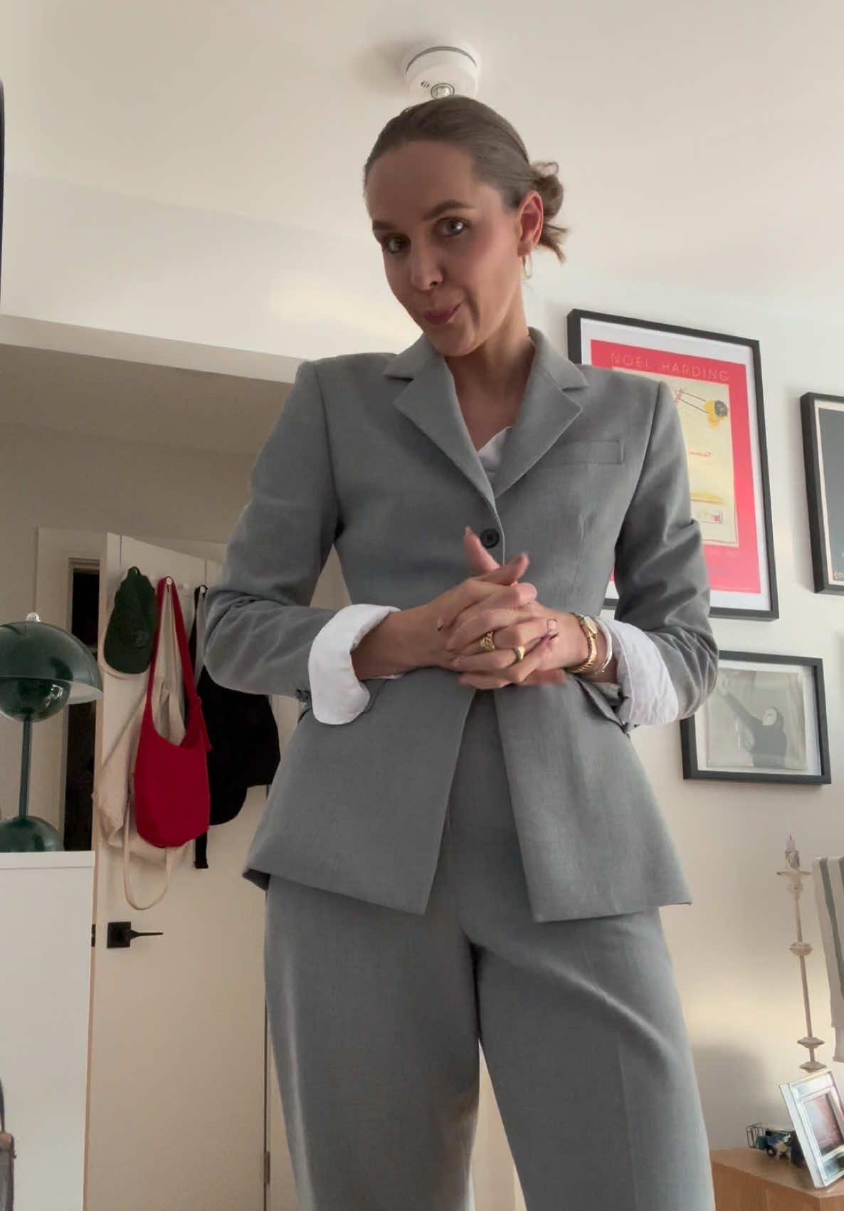 New Chiara video on Sunday!! 🇮🇹👩‍💼