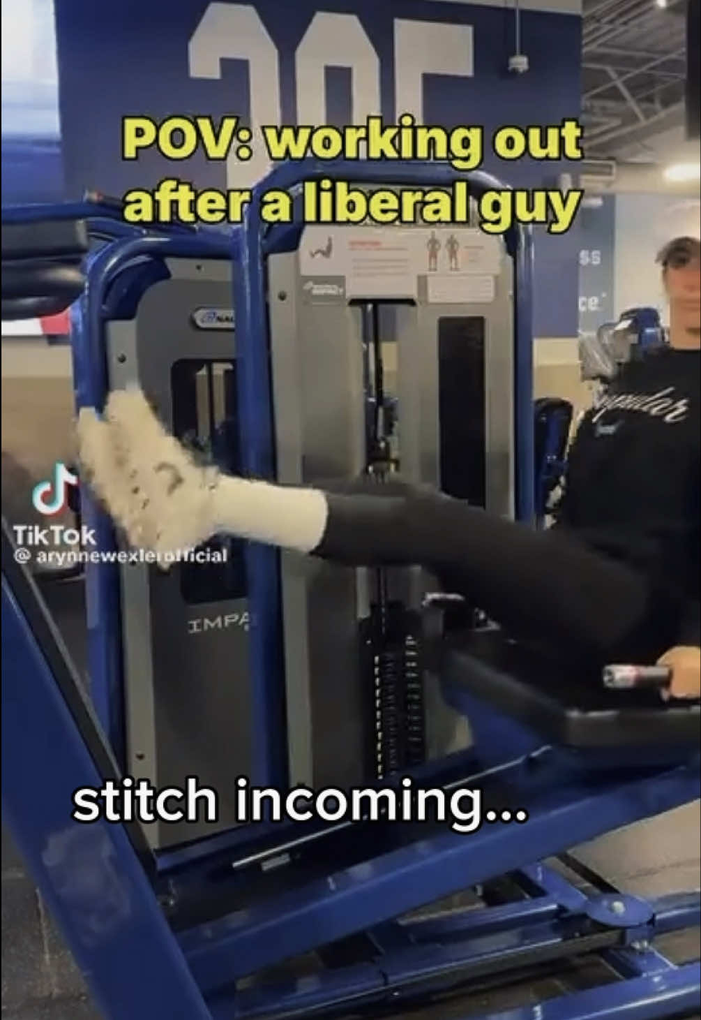 come on girlie let’s go toe to toe. #wlw #masc #lesbiansoftiktok #liberal #fdt #GymTok #fyp 