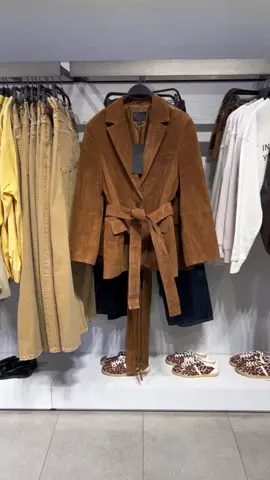 ZARA @ZARA SUEDE LEATHER BLAZER - 4341/747 #zara #zarahaul #zaranewin 