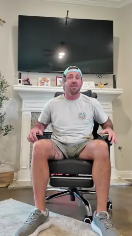 🪑 Upgrade your work-from-home throne! The GTPLAYER Big & Tall Office Chair brings max comfort with ergonomic design, lumbar support, soft armrests & a footrest. Built for long hours, big frames, and serious comfort 👑💻 #OfficeChairGoals #WorkFromHomeSetup #ErgonomicChair #TikTokMadeMeBuyIt #homeofficeessentials 
