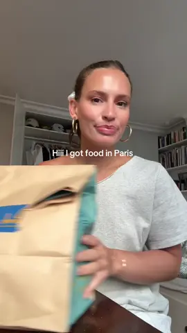 Needed chips and guac like my life depended on it #Foodie #parisfood #foodhaul #mukbang 