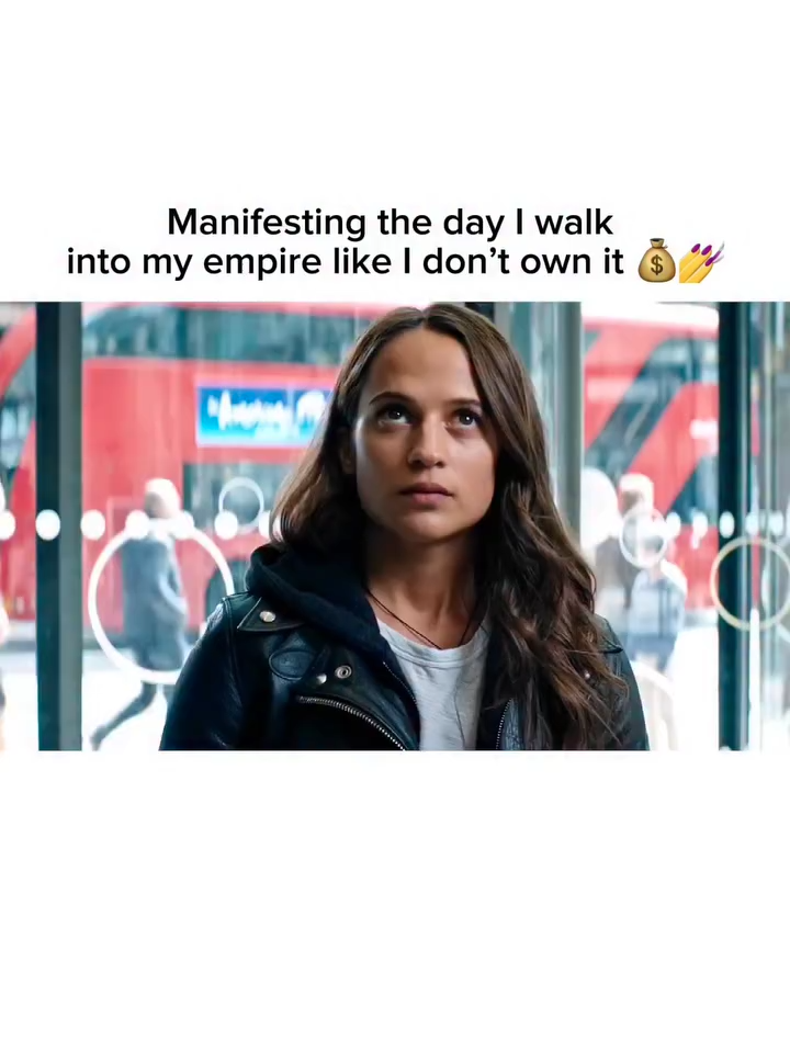 Walking in like I own it… because I do. #villainarc #motivation #creatorsearchinsight #motivationdaily #nyc #usa #dailymotivation #fyp #grindmindset #futureboss #mentalityovereverything
