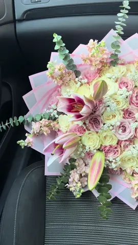 Roses & Lilies💗🎀 - - - #birmingham #foryoupagе #flowers #bouquet #flowersbouquets #lilies #whiteroses #pinkroses #forher #giftideas #viral #florist #birthday #birthdaysurprise #birthdaybouquet #anniversary #mothersday #ValentinesDay 