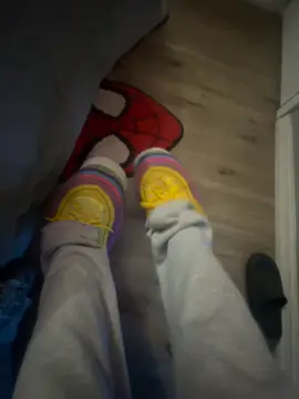 Key Con sus poderosos zapatos😍😍😂 @@xo.key🦇