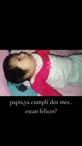 nuestra chiquita está creciendo rápido 🩷🥺#videoviral #papasprimerizos #bebe 