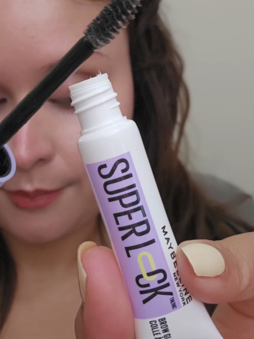 loving this @Maybelline NY brow gel! #maybelline #ttbestie #brows #LOrealConsumerBeautyPartner #fyp