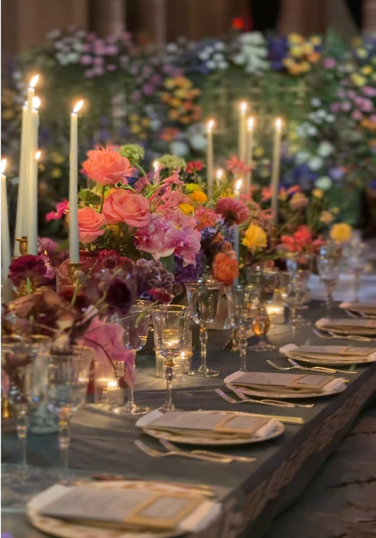 Love in full bloom 🌹🪻🌸🌺🌷💐🪷@CIPRIANI 