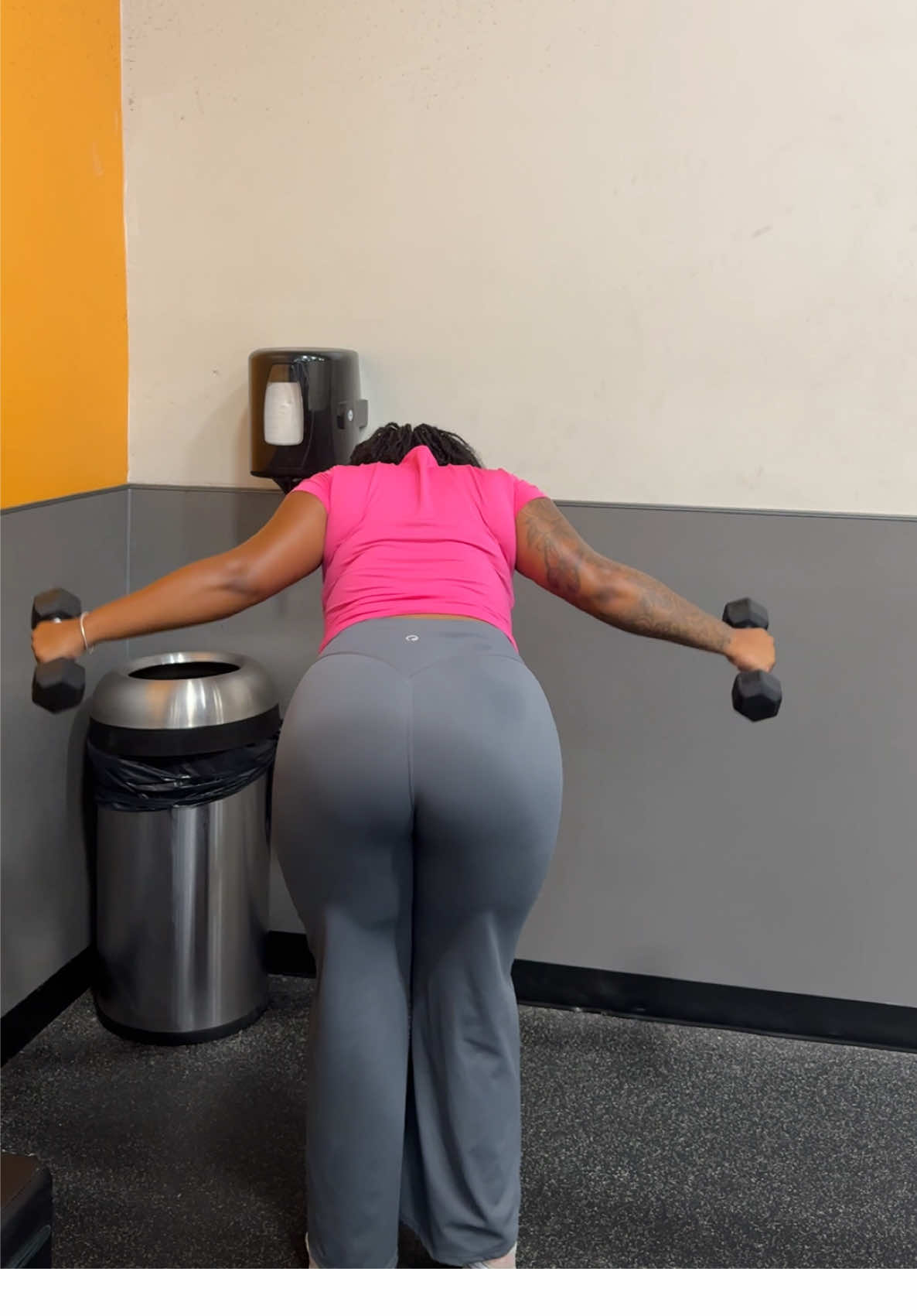Back at it like a __________ #fyp #GymTok #miyalashae #upperbody 