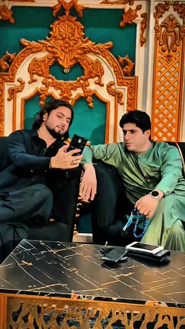 ہم وہاں قدم رکھتے ہیں جہاں حد ختم ہوتی ہے، دنیا ہمیں روک نہیں سکتی ہم اپنی ضد پہ جیتے ہیں❤️🔥 #foryou #fyp #forypupage #slowmo #ziranifam @TiktokPakistanOfficial 