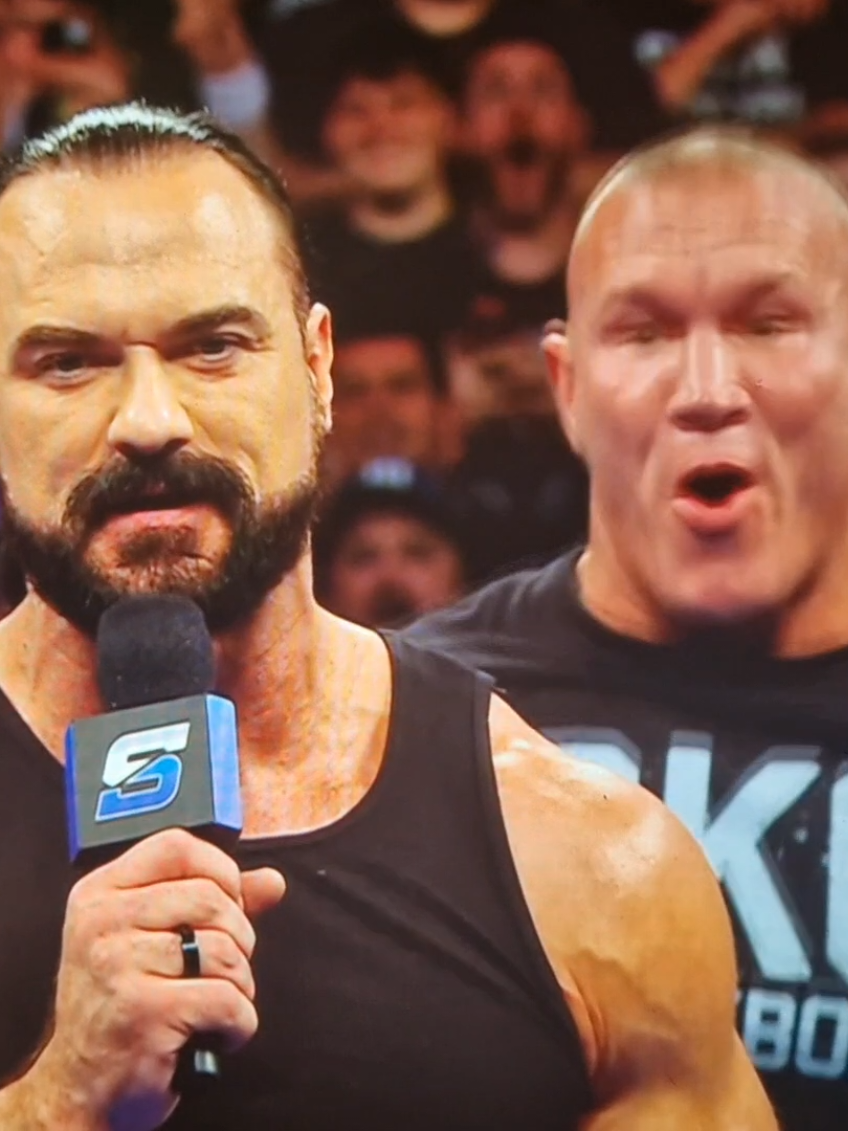 Randy Orton Takes Out Drew McIntyre! #WWE #wwefan #wwesmackdown #smackdown #smackdownwwe #wrestling #wrestlers #wrestlingtiktok #wrestler #wrestlers #smackdownlive #2025 #ring #match #crowd #fyp #foryou #foryoupage #foryoupageofficial #foryoupage💗💗💗   #dublin #ireland #livevent #3 #arena #3arena #countdown #roadtoclash #energy #dublinireland #appear #rko #theviper #drew #mcintyre #drewmcintyre #drewmcintyrewwe #randyorton #randyortonwwe 