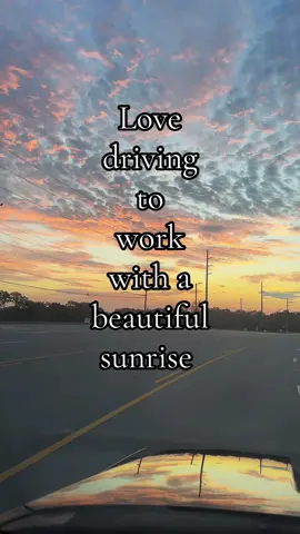 My view on the way to work this morning. So pretty! 🌅#sunrise #morning 