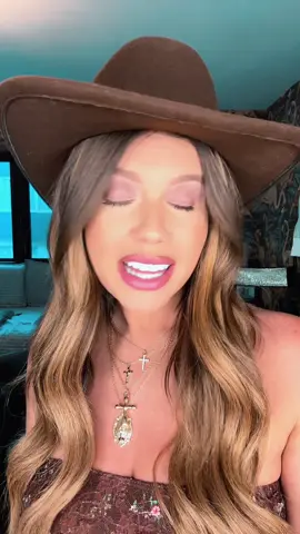 😂✌🏼💖 #fyp #foryou #funny #chanelwestcoast #influencer 