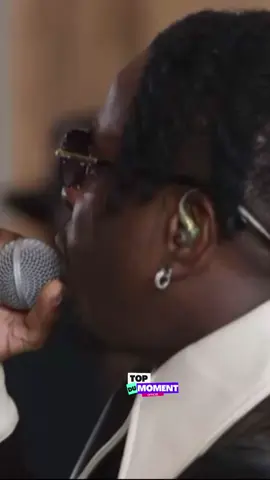 Didi B interprète « Mouvement » en live dans son live session actuellement disponible sur YouTube 🚀🚀🔥🔥https://youtu.be/AInvj5cml4M #DidiB #Mouvement 