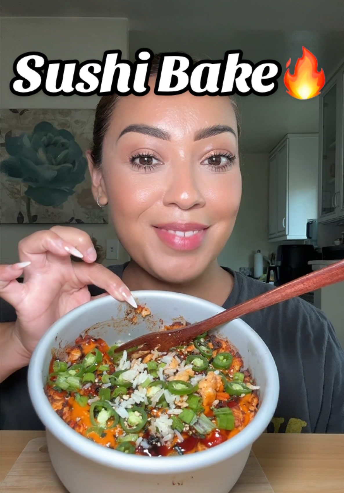 Do y’all want recipe for this sushi bake? 🤌🏼😋 #sushibake #sushi #verafoodie #eating #eatingshow #mukbang #eatwithme #veraeats #sushilover #sushitok #sushilovers #salmon #sushibakemukbang #sushimukbang #seafood #seafoodbake 