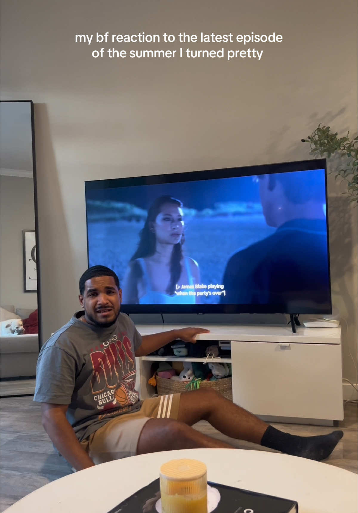 Alex always gets locked in to the shows I pick 🤣 #alexandjessicaa #thesummeriturnedpretty 