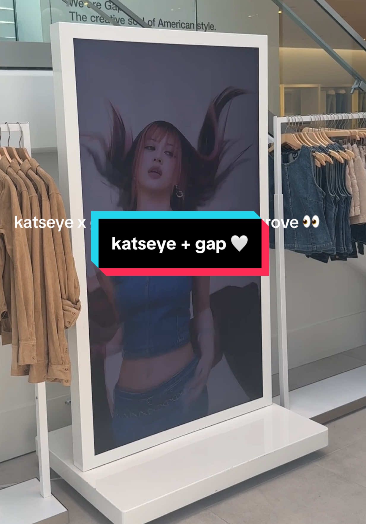 @KATSEYE hey! cute jeans 👀 #katseye #gap #katseyexgap 