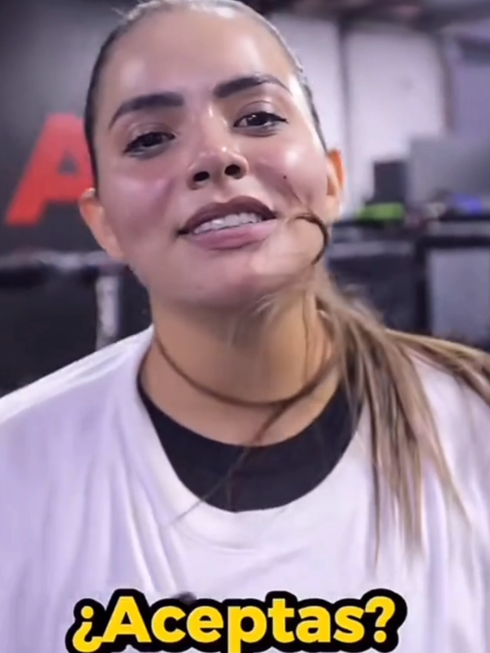 ¿Qué opinan? ¿Sería justo que la streamer @alanafloresf 🖤  se enfrente a la actriz @samadhiza  🥊@Supernova Strikers Amigo #box #viraltiktok #usa