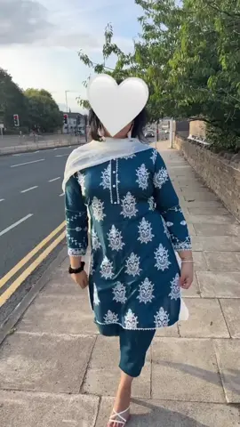 Teal and white 🩵🤍#tiktokpakistan #viralvideos #trendin #fyp #promomakanliburan 