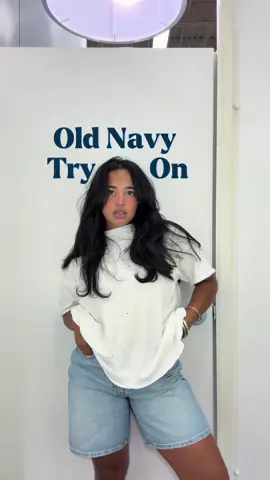 @Old Navy Official is going to do it for me every single time. #oldnavy #oldnavystyle #jeans #fittingroom #tryon 