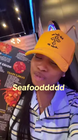 I wanted to do this so bad 😂😂 I think we did it wrong tho @Naelacy | Content Creator #choppedandscrewed 