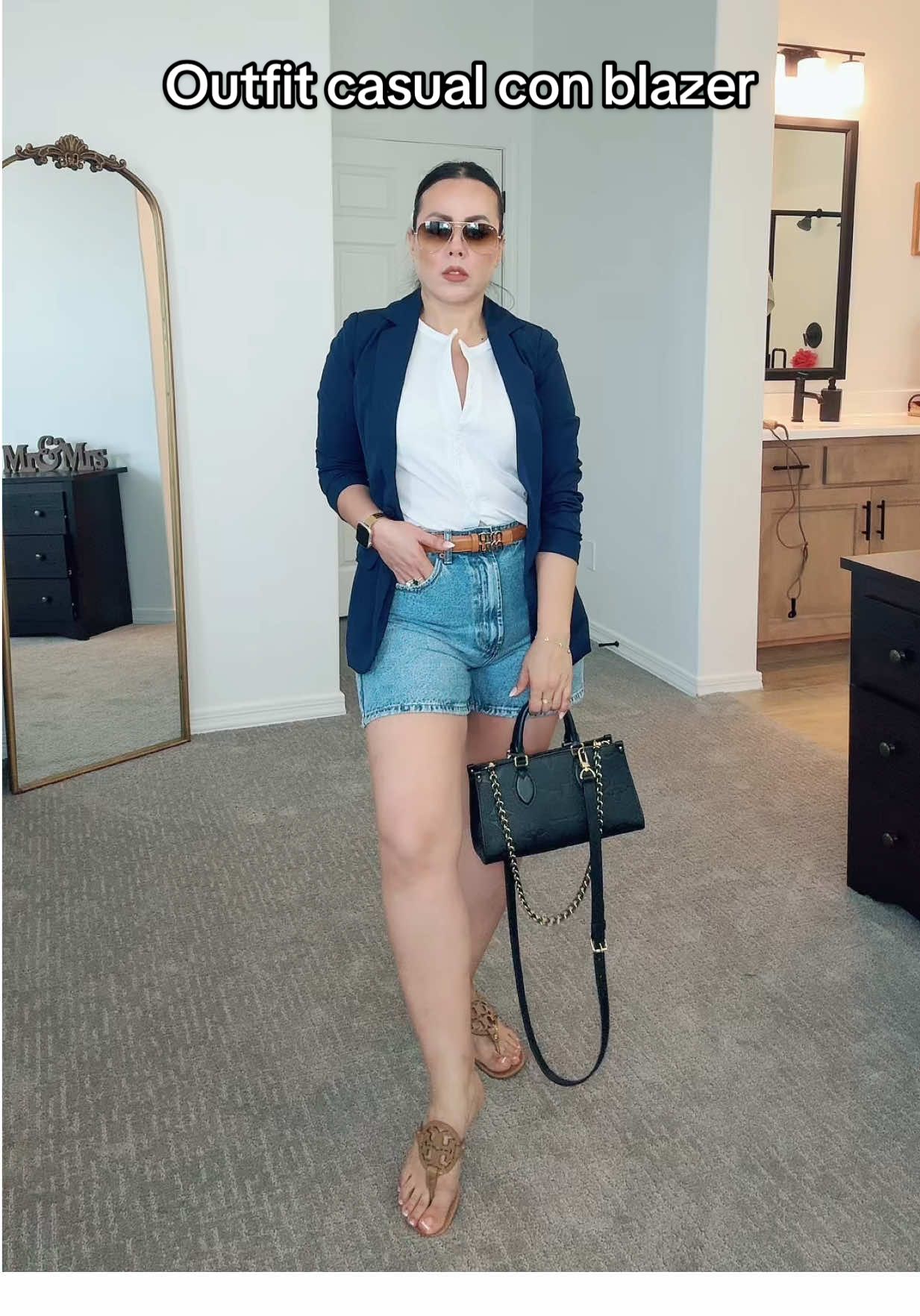 Ideas de outfit casual con blazer . #outfitideas #blazer #outfitinspo #tiktokshop #fyp 