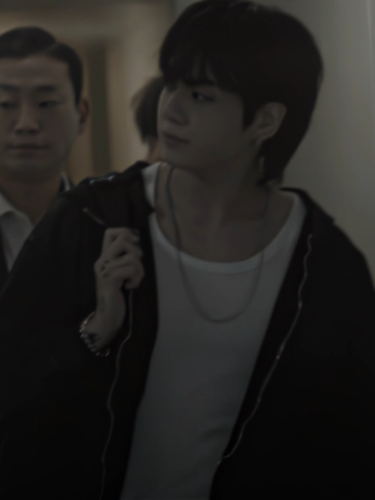 it took me SOO long to find the clip in intro THIS BETTER GO VIRAL  - #jungkook #bts #xybca #edit #kpop #btsedit #jungkookedit #fyp #jeonjungkook
