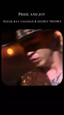 Silky smooth from SRV and Double Trouble. The latter served as the backing band for Stevie - comprising of Chris Layton (drums) and Tommy Shannon (bass). #stevierayvaughan #fyp #blues #jimihendrix #musisi 