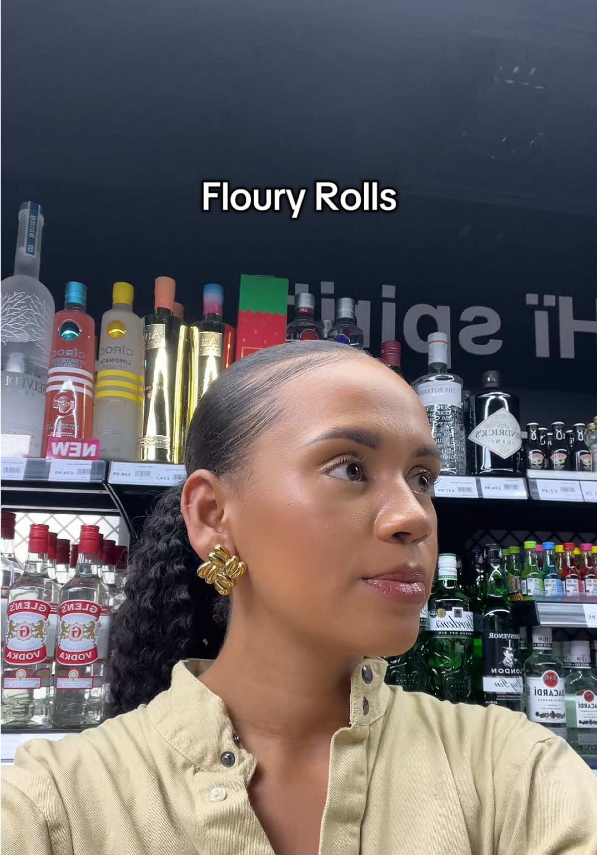 random shop chat fuels me and probs drains the customers x but idc I need to know what roll you are #scottishtiktok #fyppp #cornershop #Vlog 