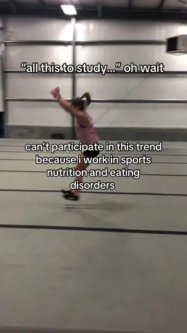 it all works out 🤍 #sportsnutrition #eatingdisorders #fyp #rdn 
