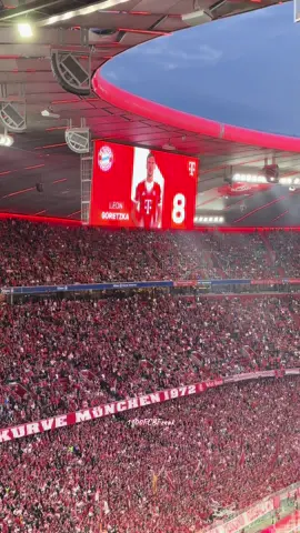Let there be light, for the first time of the new season 🔴⚪️ #fcbayern #münchen #allianzarena #miasanmia #munich 