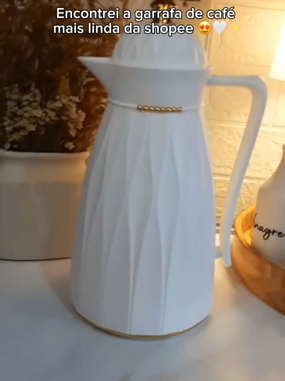 sem palavras pra descrever essa perfeição  de garrafa  #rotinadecasa #homesweethome #comprinhas #fouryou #comprinhasshopee 