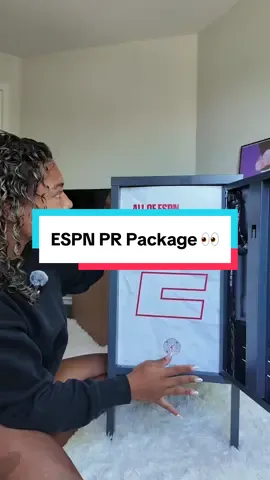 This was SO unexpected but POP OFF 😎🍾 ESPN is literally the GOAT but we already knew that😭 LOVE YOU❤️ @ESPN #sports 