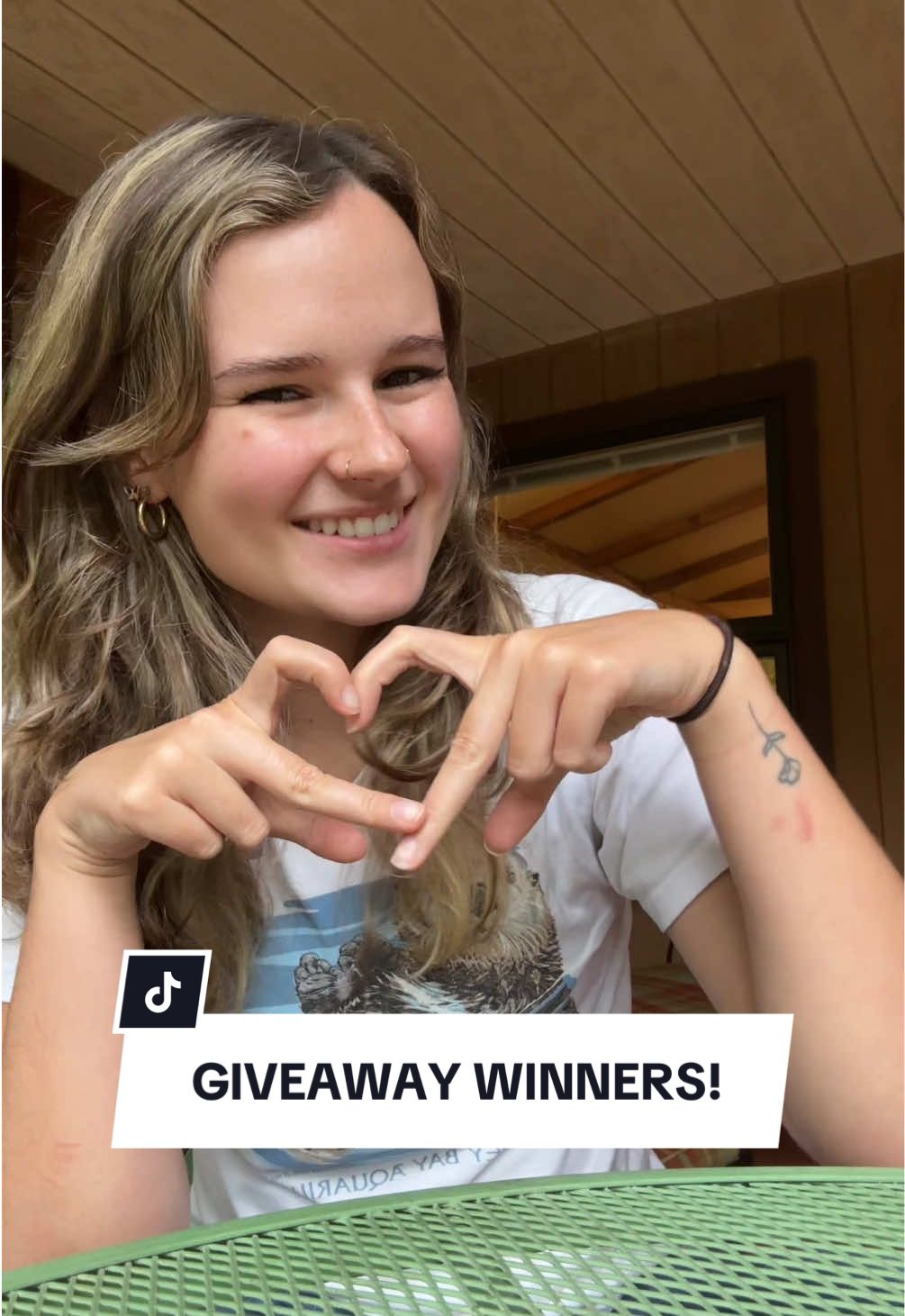 Congratulations to the winners!! 🥳 Make sure to check your dms :) #rollfornails #custompressons #pressonnails #pressons 