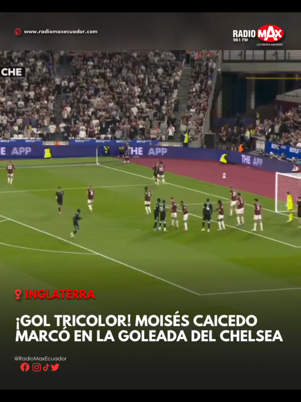 ⚽ #DEPORTES | Un error del portero del West Ham le abrió la oportunidad a Moisés Caicedo, quien no perdonó y marcó el cuarto gol del Chelsea en la victoria 4-1 por la Premier League. El volante ecuatoriano estuvo atento en el área y aprovechó la falla rival para sellar la contundente victoria de los ‘Blues’. Con esta anotación, Caicedo continúa consolidándose como pieza clave en el esquema del Chelsea y suma protagonismo en una de las ligas más competitivas del mundo.  #RadioMax  #PremierLeague #Chelsea #MoisésCaicedo