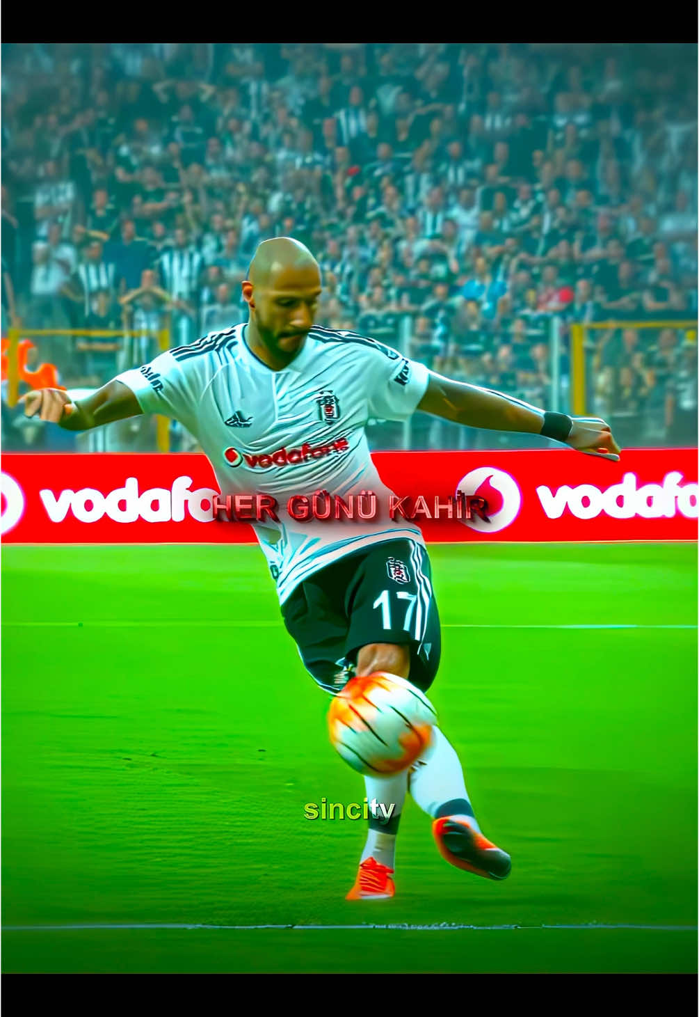 Her hareketi onu hatırlatıyor… . . . #rafa #silva #rafasilva #quaresma #q7 #bjk #beşiktaş #futbol #edit #reels #keşfet