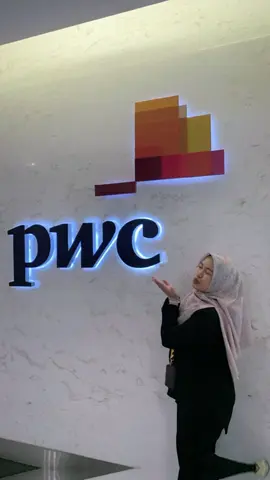 hidup kadang kiding, whats next? ib: @Biarinsiih #deloitte #pwc #indonesia #capcut 