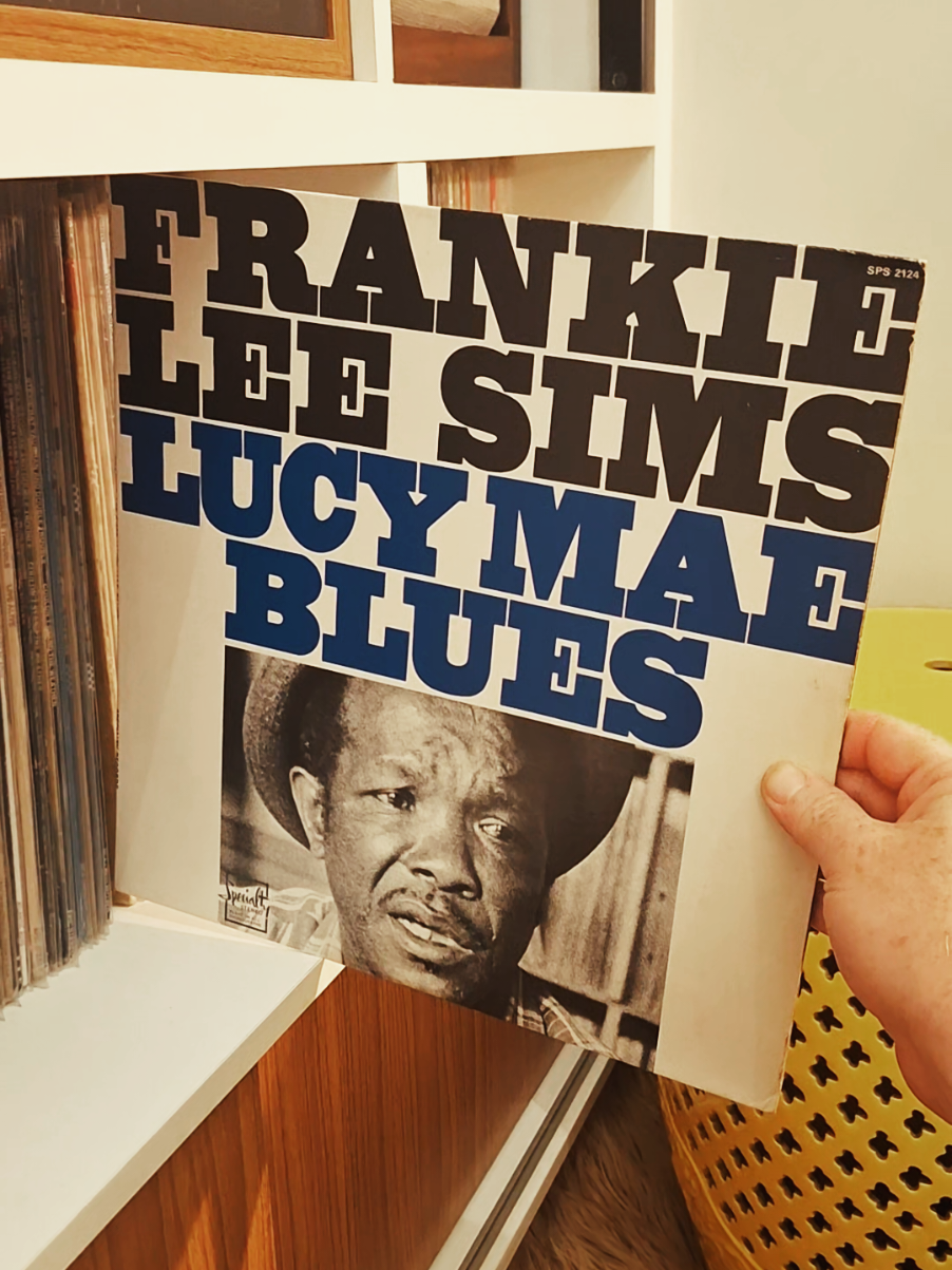 #music #vinyl #blues #guitar #trend