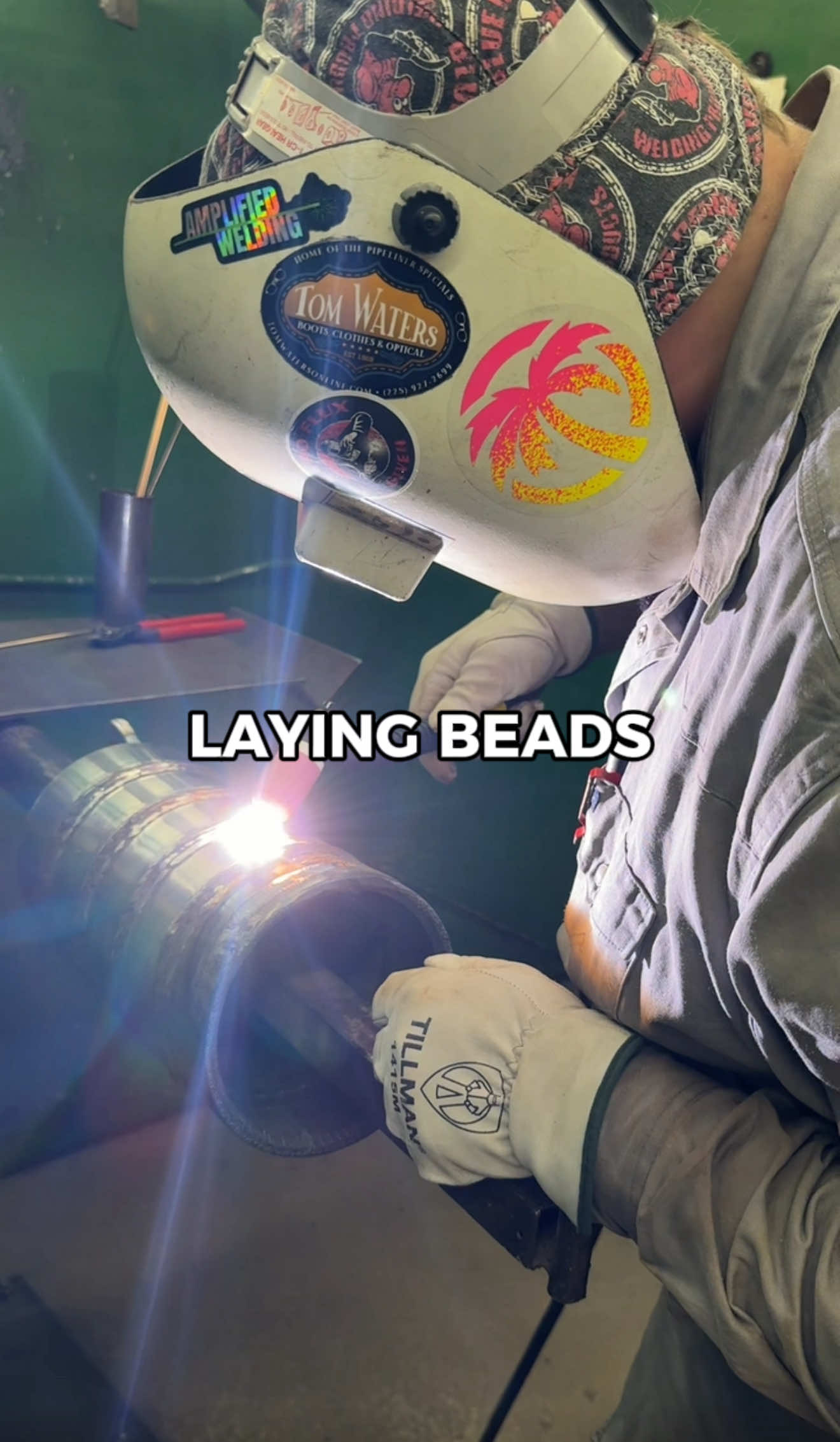 Laying beads down! Got questions about Missouri Welding Institute? Give us a call or shoot us a text at (417) 566-1446 🔽Hours of operations SUNDAY / CLOSED MONDAY-THURSDAY / 8:00am-4:30pm FRIDAY / 8:00-3:00pm SATURDAY / CLOSED #highpayingskills #weldingschools #tradeschool #learntoweld #weldingclasses