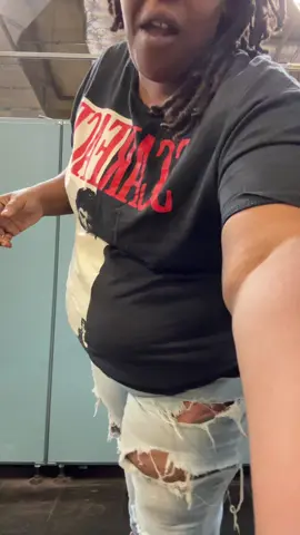 #viraltiktok #trending #hitthataddbutton 