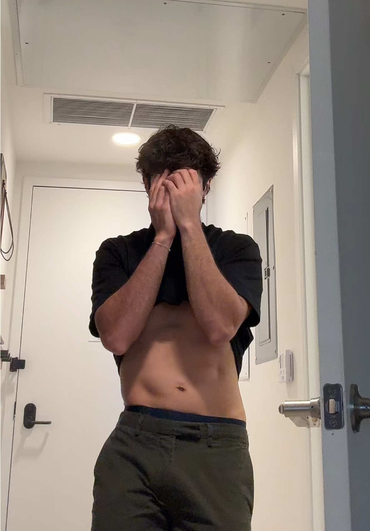 mom ignore this please