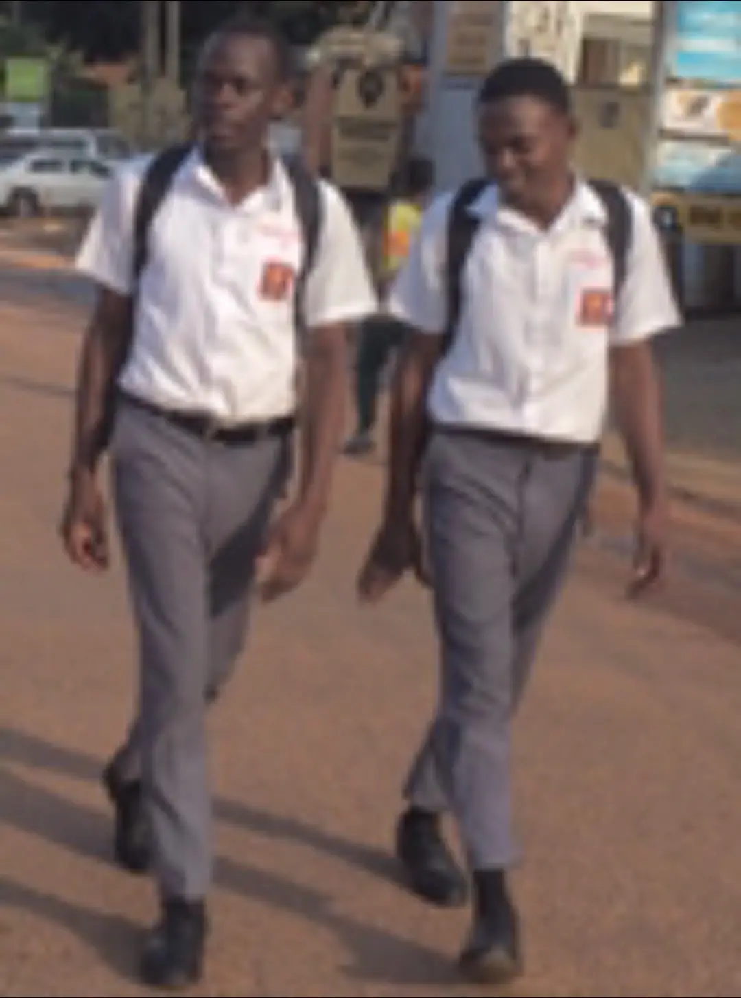 Wano kajizzemu blurry😂😂😂 respect to the blood @KOLOLO SEN SEC SCH.  We aint too plain but we ain’t gona do the brain drain. 😁🥲