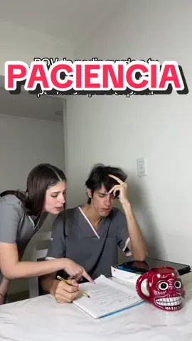 Mándaselo a ese hermano que no tiene paciencia 😂📚 #medicina #humor #estudiantes #hermanos #explicar