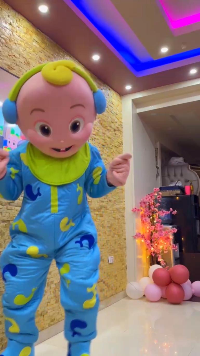 the wheel on the bus #cocomelonparty #songkids #kids #funnyvideos #babyshark #cartoon 