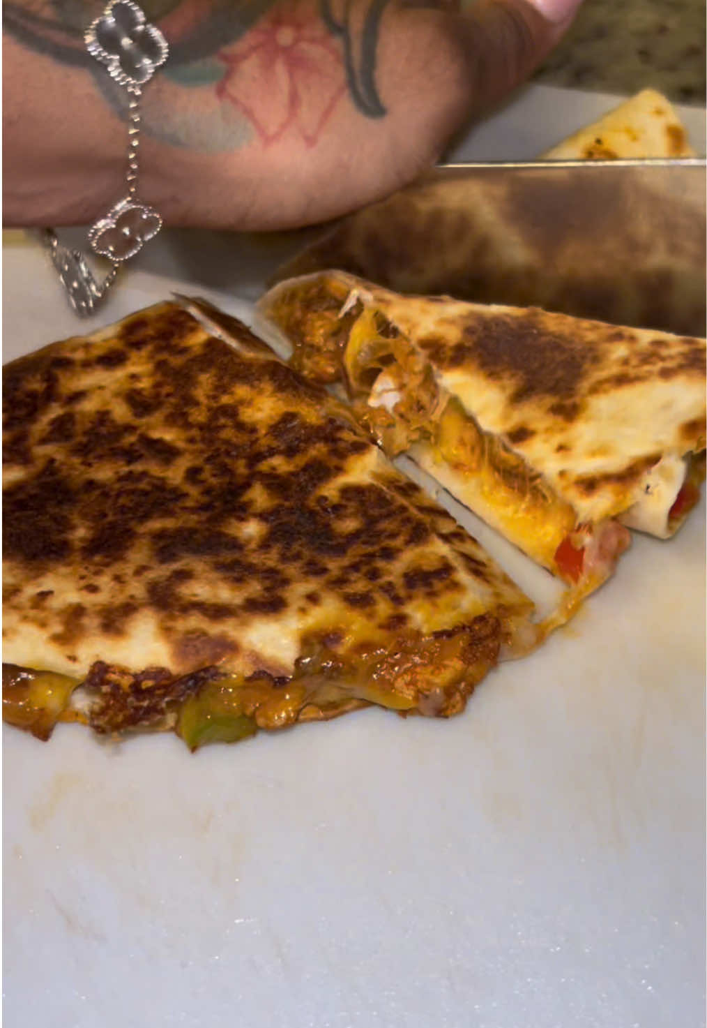Chipotle Chicken Quesadillas For Dinner Tonight 😋 What y’all eating tonight ???  For the marinade : 1 can chipotle peppers in adobo sauce (blended )  Onion powder Garlic powder  Some chicken bouillon  Pepper  Cayenne pepper  Smoked paprika  Salt  Add seasonings and chipotle puree to chicken and let marinade for 30min-1h! #chickenquesadilla #chipotle #quesadilla #DinnerIdeas #creatersearchingsight 