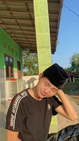 Pagi”